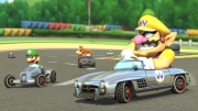 Allgemein - Mario tritt im Mercedes-Benz aufs Spaßpedal